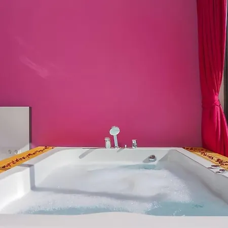 Villa Ortac 2 Doga Icerisinde, Korunakli *