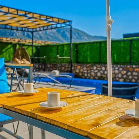 Ortac 2 Doga Icerisinde, Korunakli Villa