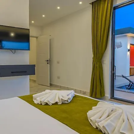 Villa Ortac 2 Doga Icerisinde, Korunakli *