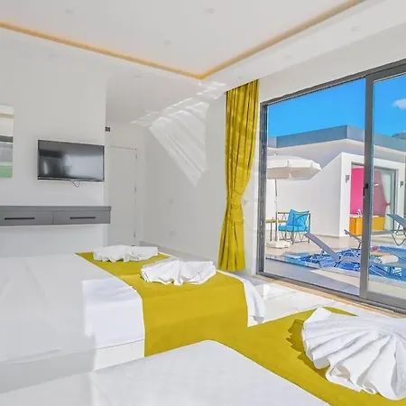 Ortac 2 Doga Icerisinde, Korunakli * Kaş