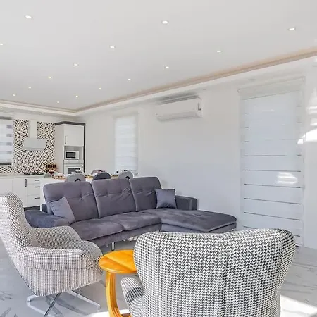 Ortac 2 Doga Icerisinde, Korunakli * Kaş