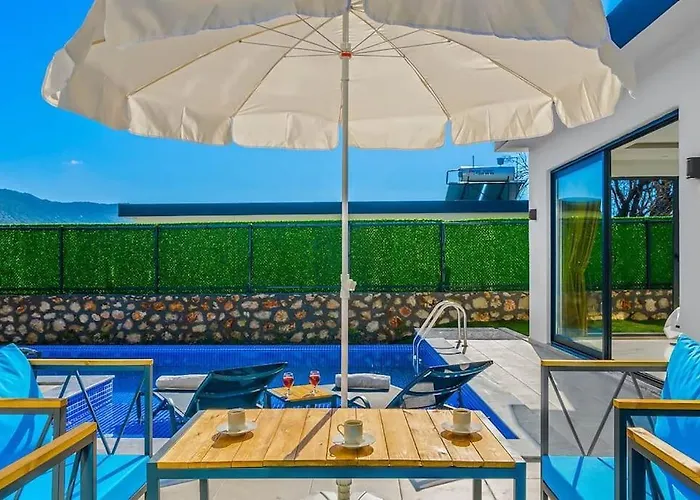 Ortac 2 Doga Icerisinde, Korunakli * Kaş