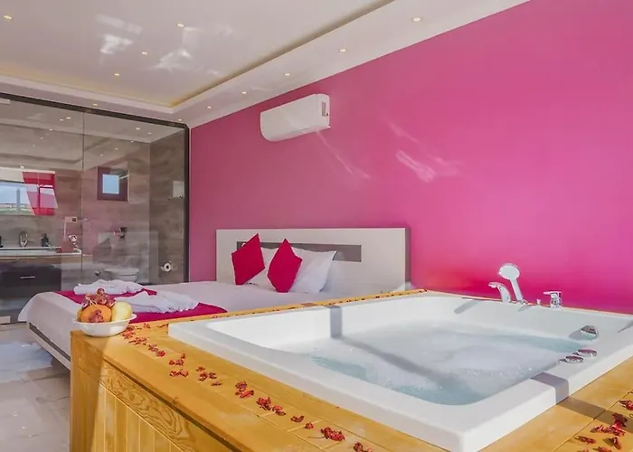 Ortac 2 Doga Icerisinde, Korunakli Villa *