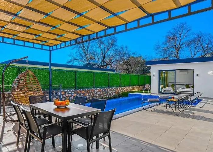 Ortac 2 Doga Icerisinde, Korunakli Villa *