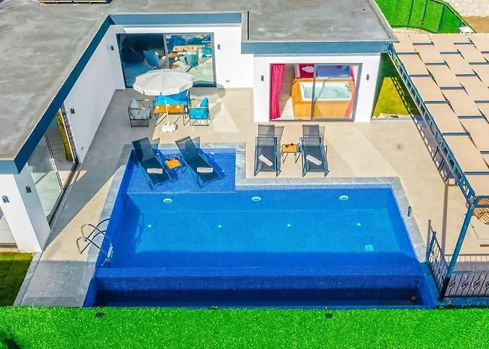 Ortac 2 Doga Icerisinde, Korunakli Villa *