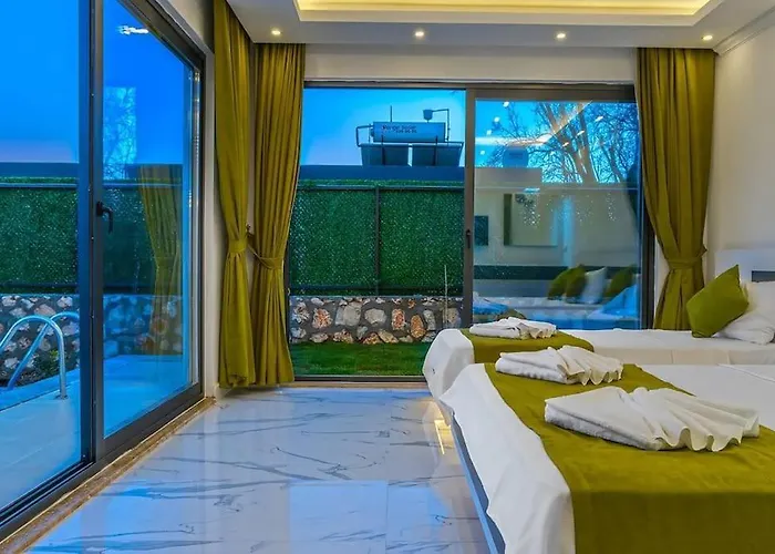 Ortac 2 Doga Icerisinde, Korunakli * Kaş